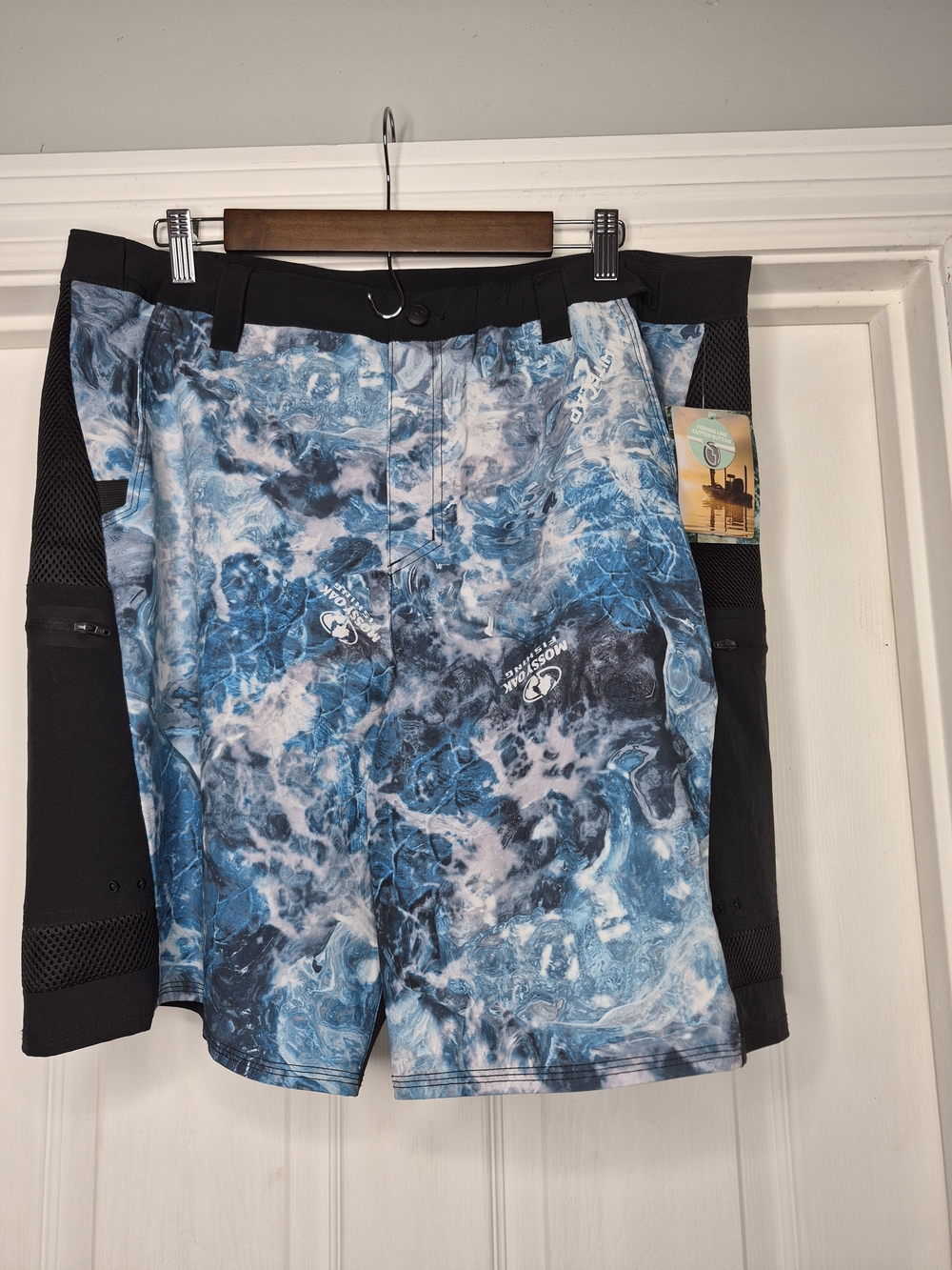 Magellan Pro Angler Fishing Men's Blue Marble Board Shorts XL NWT